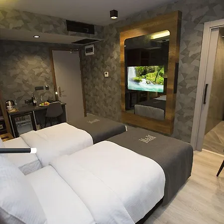 Emen's Hotel