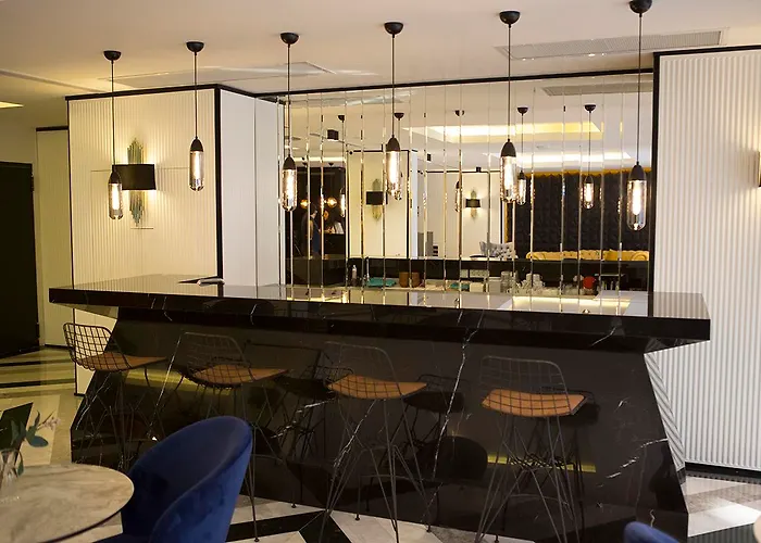 Emen's Hotel Esmirna